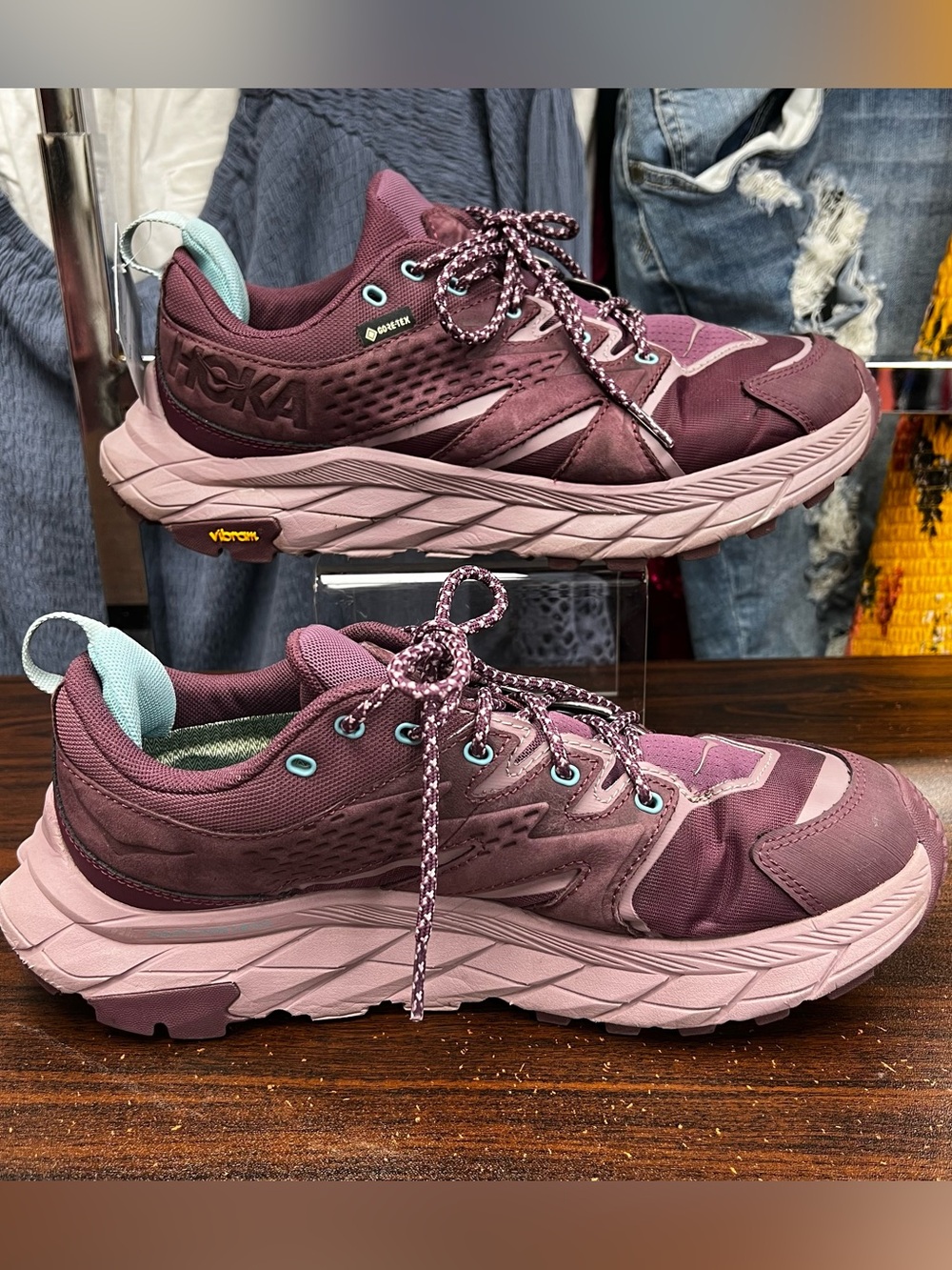 HOKA Women's Anacapa Low GTX in Elderberry - Size 9B